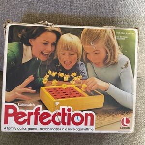 1970’s Lakeside Perfection Game